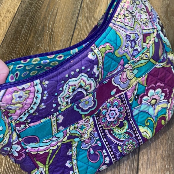 Vera Bradley Lot (includes two bags, one wallet) - Picture 7 of 12